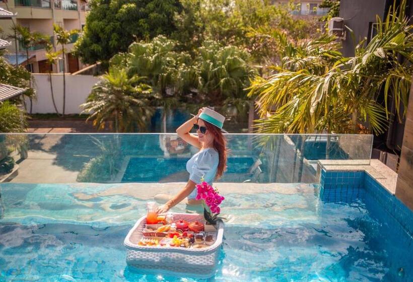 스탠다드 트리플 룸 풀장 전망, Suite Piscina Privativa E Café Flutuante