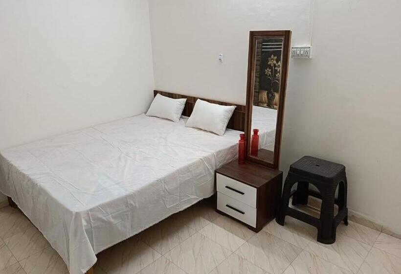 Люкс, Daulatabad Guest House