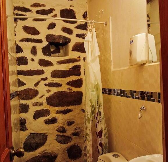 اتاق خانوادگی, Punto Sagrado