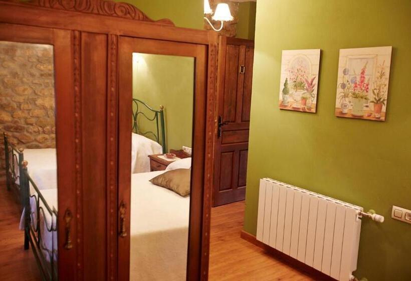 Семейный Номер, Posada Rural Ochohermanas