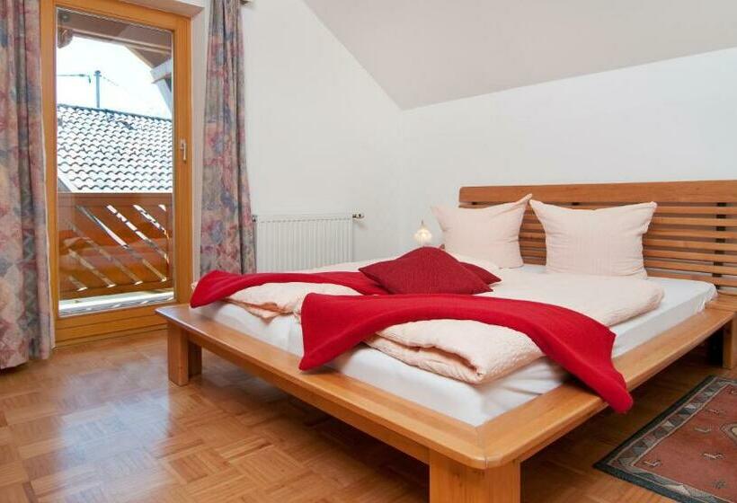 Апартаменты 1 Спальня, Gästehaus Lutschounig