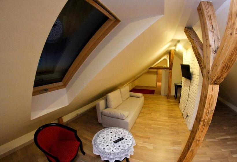 1 Bedroom Penthouse Apartment, Mazurski Dwór