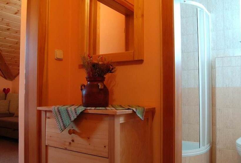 Quarto Estandar, Penzión   Koliba U štefana