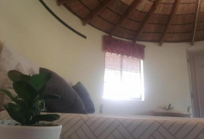 Студио Стандарт Вид на Бассейн, Sgele Guesthouse