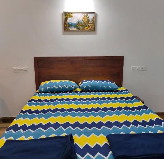 استودیو استاندارد با بالکن, Miranda Guest House By Rosh Hospitality