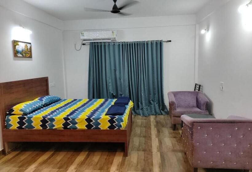 استودیو استاندارد با بالکن, Miranda Guest House By Rosh Hospitality
