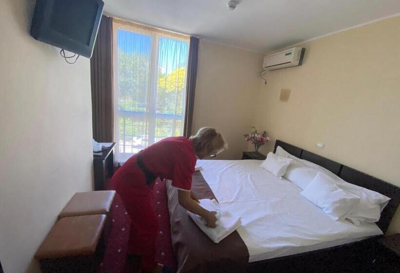 اتاق استاندارد, Complex Hotelier Felix   Perla Marii