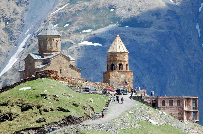 آپارتمان 1 خوابه با چشم‌انداز, Gudauri Redco Block 4/304