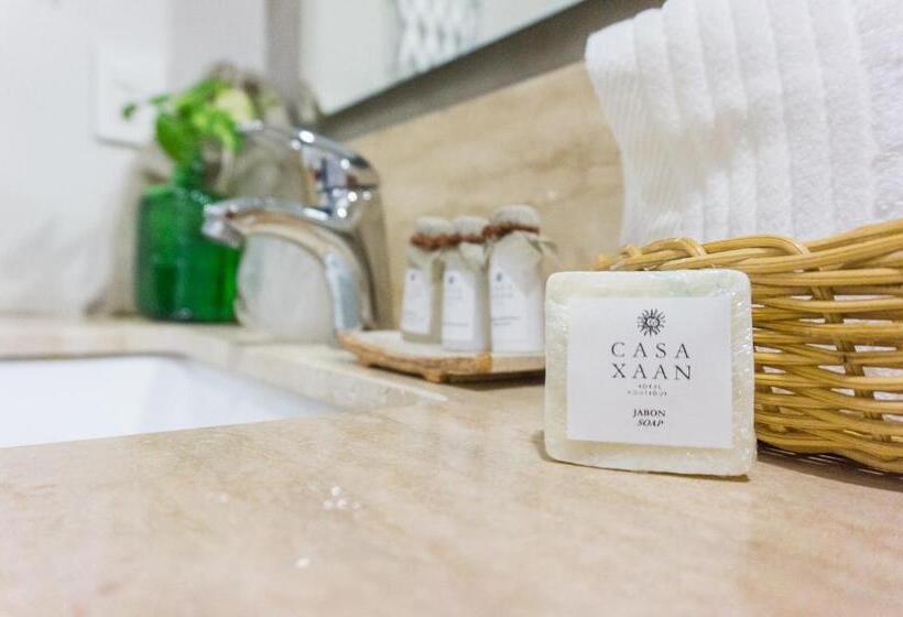 سوئیت جونیور با تراس, Boutique Casa Xaan
