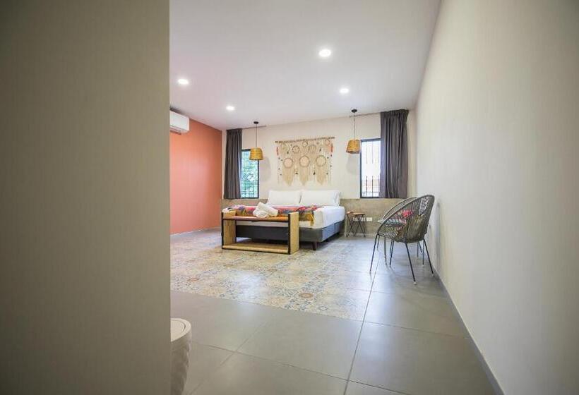 سوییت لوکس, Boutique Casa Xaan