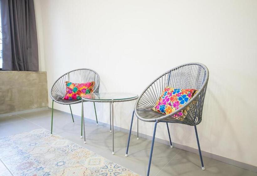 سوییت لوکس, Boutique Casa Xaan