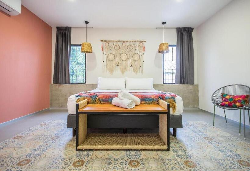 سوییت لوکس, Boutique Casa Xaan