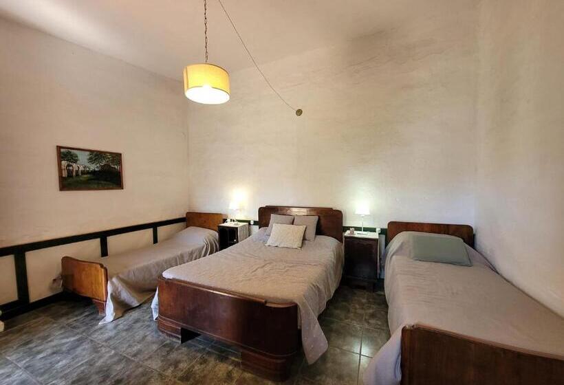 四人标准间, Hostal Antigua Casa Criolla