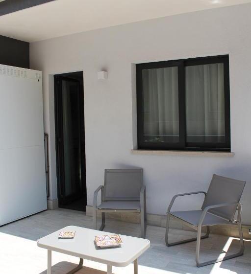 آپارتمان 1 خوابه با تراس, Residence Pola