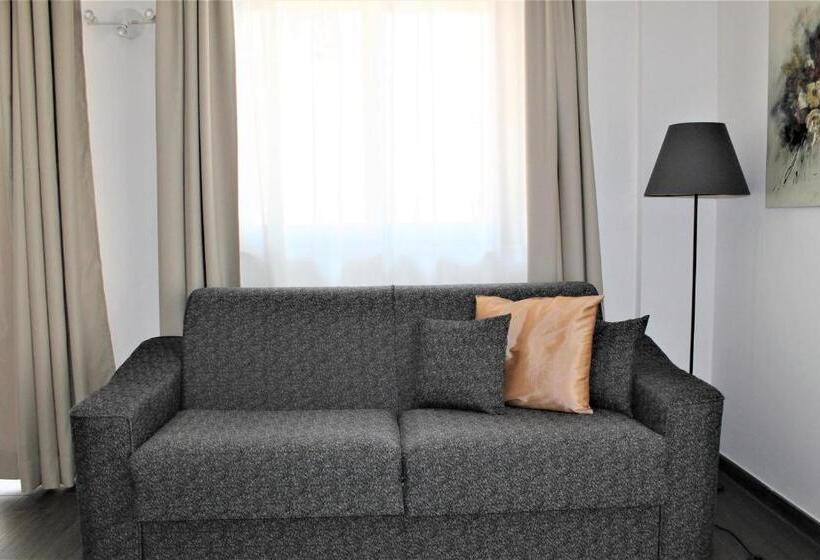 آپارتمان سوپریور 1 خوابه, Residence Pola