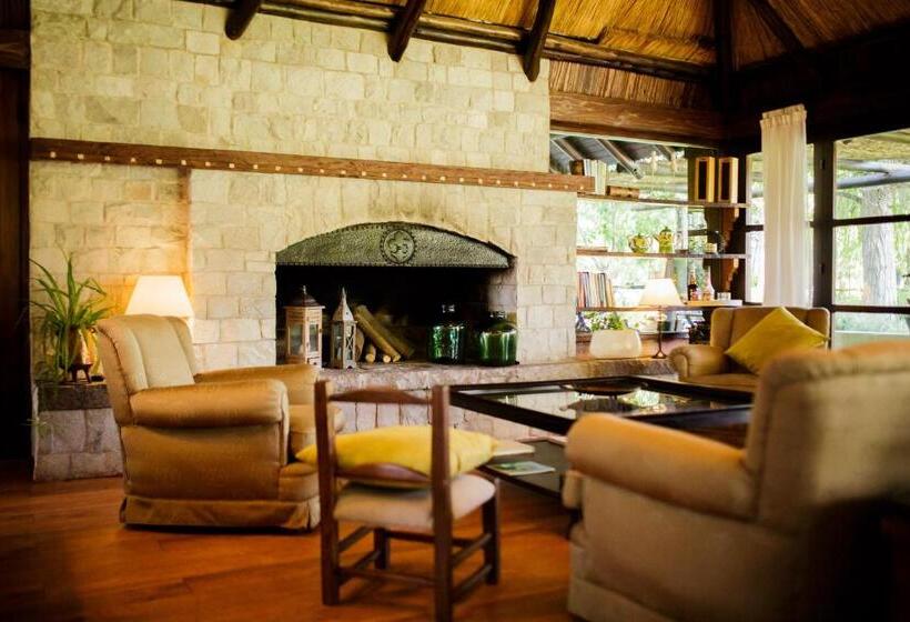 带景观的三人标准房间, La Matera Posada De Campo