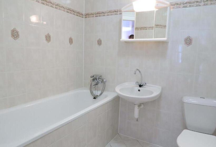 اتاق استاندارد سه نفره, Horský Pension Gendorf