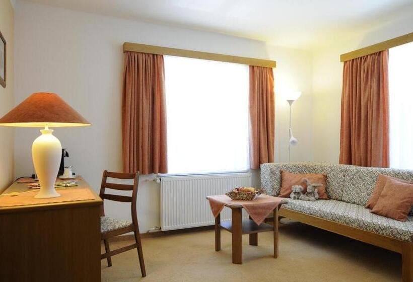 Deluxe Suite King Bed, Horský Pension Gendorf