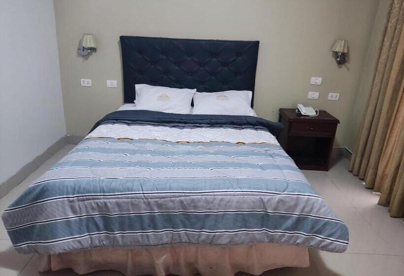 Номер Стандарт Трехместный, Venecia Hotel Carrion