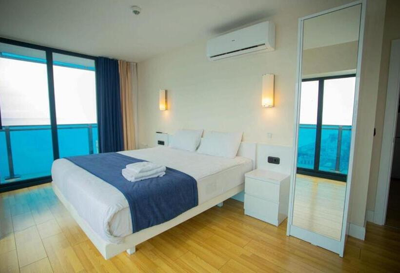 آپارتمان 1 خوابه, Holiday In Orbi City Batumi