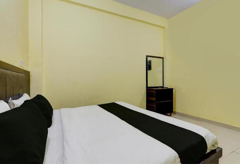 三人经典房间, Super Hotel O Sadguru Inn