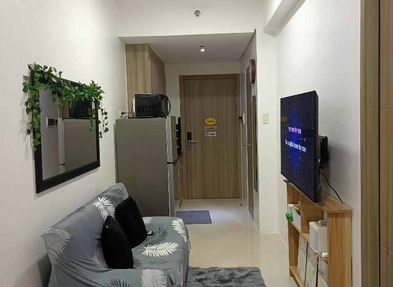آپارتمان 1 خوابه با بالکن, 1br Aesthetic Condotel With Balcony   Edsa