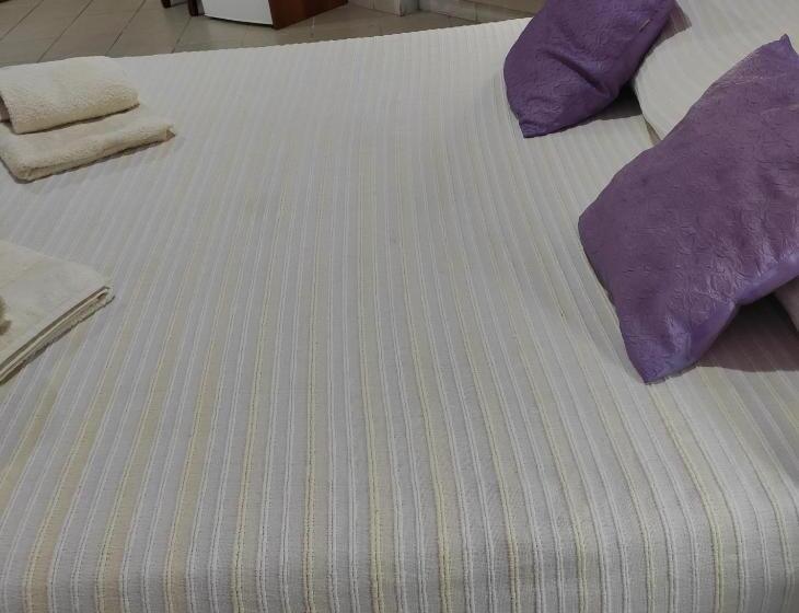 Номер Стандарт Трехместный, B&b Gi Rosa Caltagirone