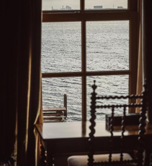 Suite with lake view, De Durgerdam, Amsterdam