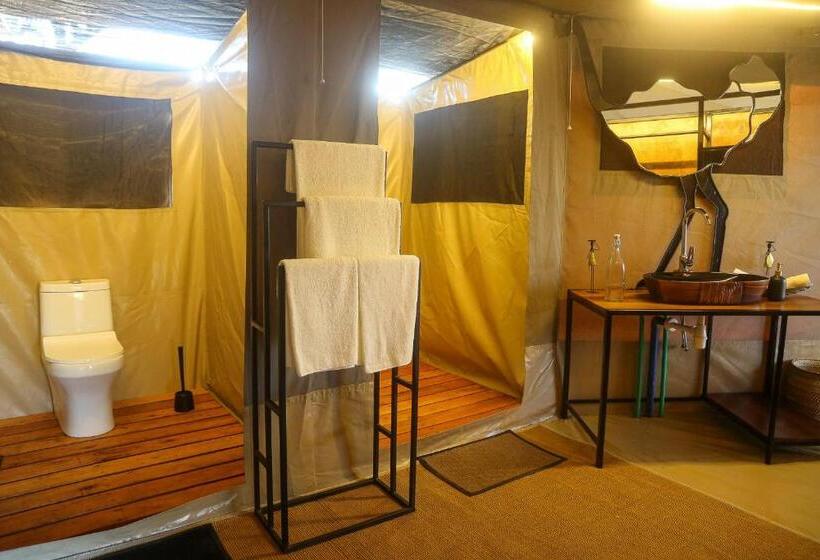 اتاق راحتی سه تخته, Ndoto Serengeti Camp
