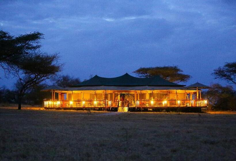 اتاق لوکس خانوادگی, Ndoto Serengeti Camp