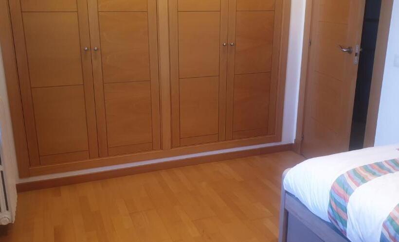 스탠다드 싱글 룸, Habitacion Con Piscina Y Sauna