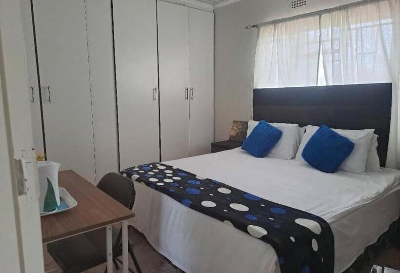 اتاق استاندارد, Virgin Guesthouse