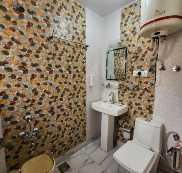 Номер Стандарт, Behtereen Resort