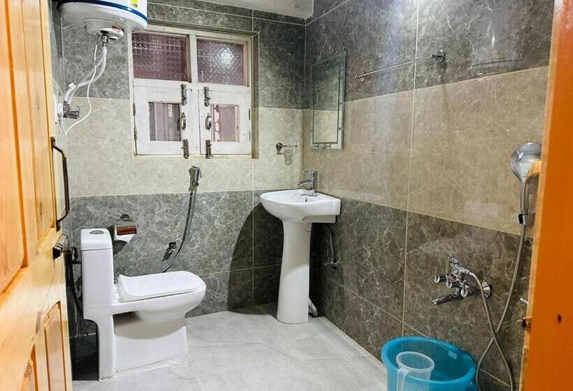 Номер Стандарт, Behtereen Resort