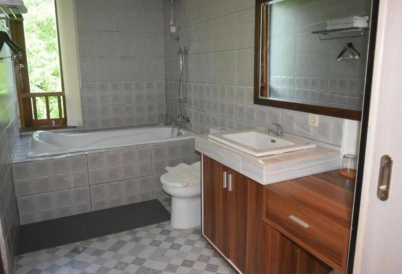 Номер Стандарт, Ketut Joglo Guest House