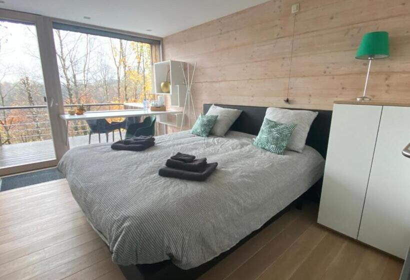 غرفة قياسية, Chambres Perchees