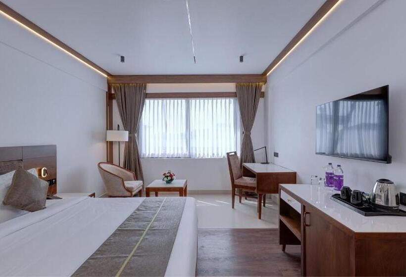 Quarto Deluxe, Cordial Sopanam