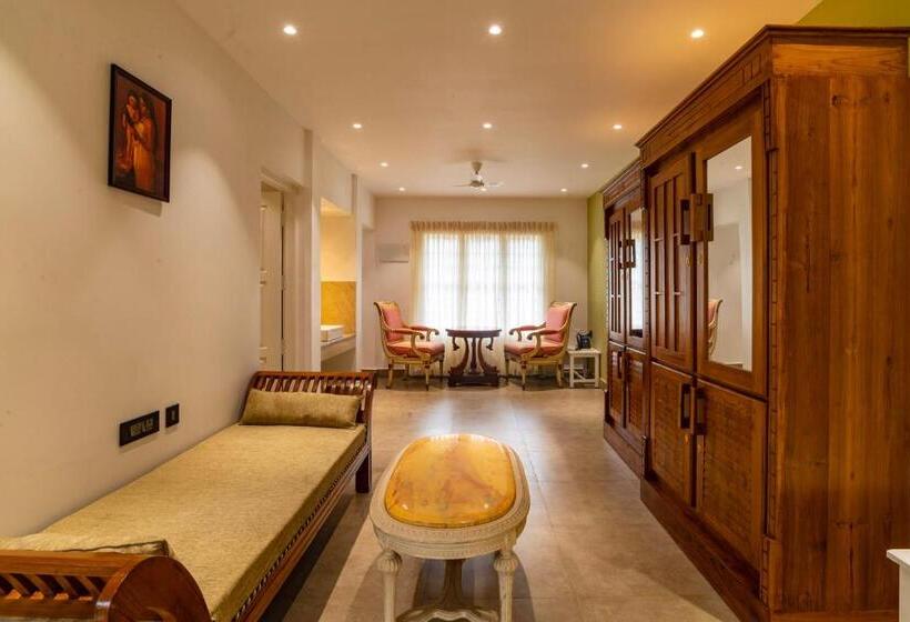 带1个卧室的带阳台的公寓, Makayiram Retreat