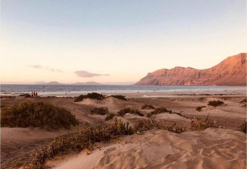 اتاق استاندارد, Casa Bianca Caleta De Famara