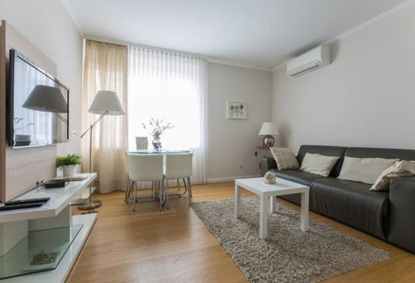 سوییت لوکس, Madison Luxury Apartments & Rooms