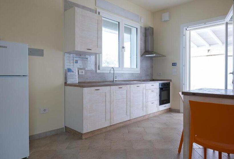 استودیوی استاندارد, La Spiaggetta