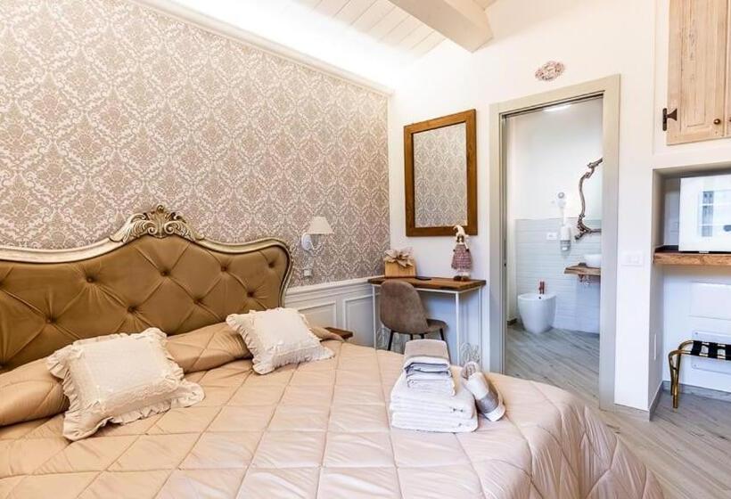 Номер Superior, Casa Tarducci
