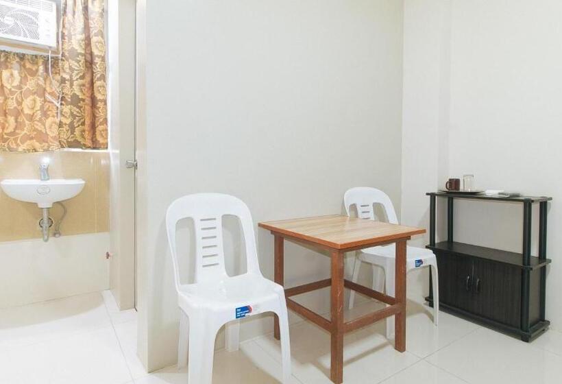 스탠다드 트리플 룸, Cm Apartelle Iloilo International Airport By Reddoorz