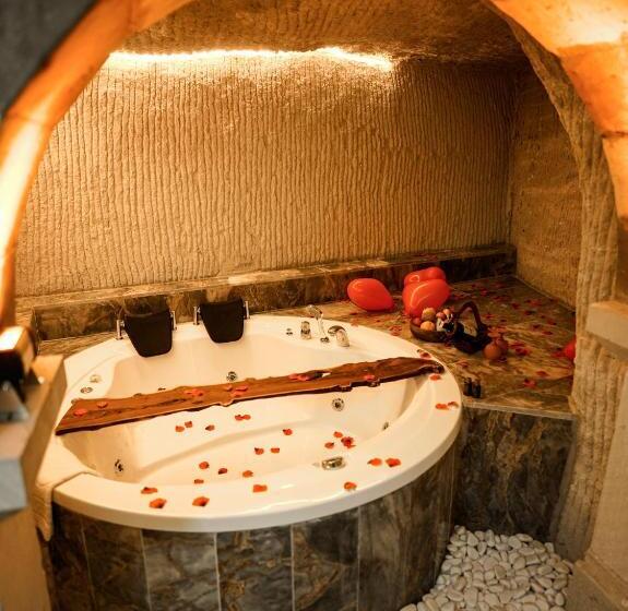 자쿠지 스위트, Lost City Cappadocia