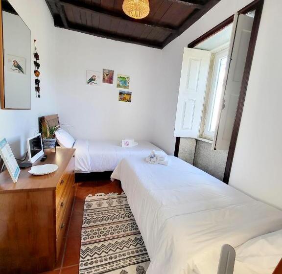 اتاق استاندارد با چشم‌انداز, Torre De Santiago   Guest House