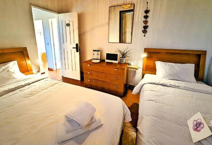 اتاق استاندارد با چشم‌انداز, Torre De Santiago   Guest House