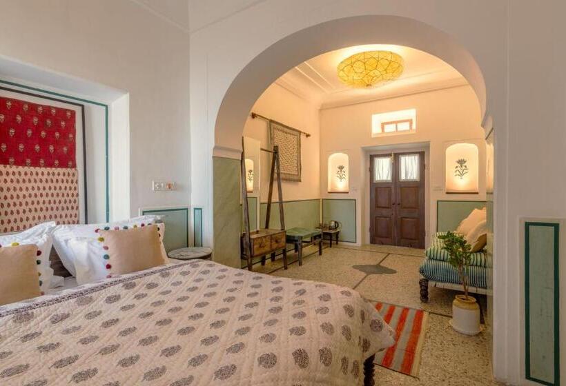 带大床的高级房间, Sum Jaipur