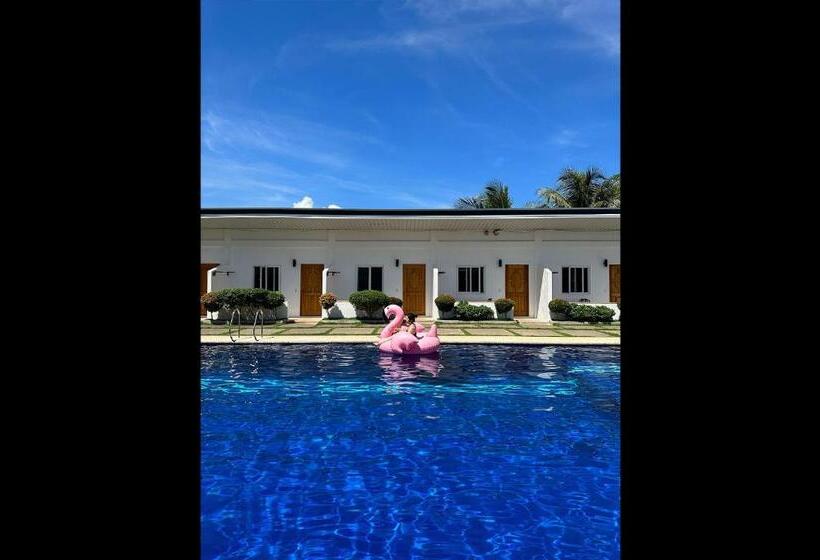 اتاق استاندارد با چشم‌انداز استخر, La Pang Resort 라팡리조트