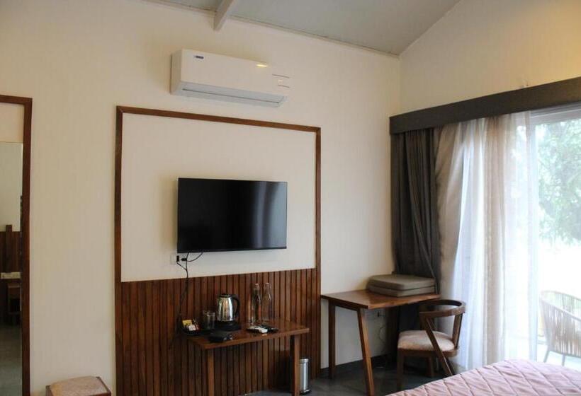 Номер Deluxe, Mango Leaf Lake Resort