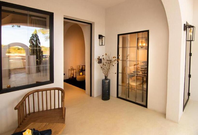 Люкс с Бассейном, Borgo Bevagna Relais